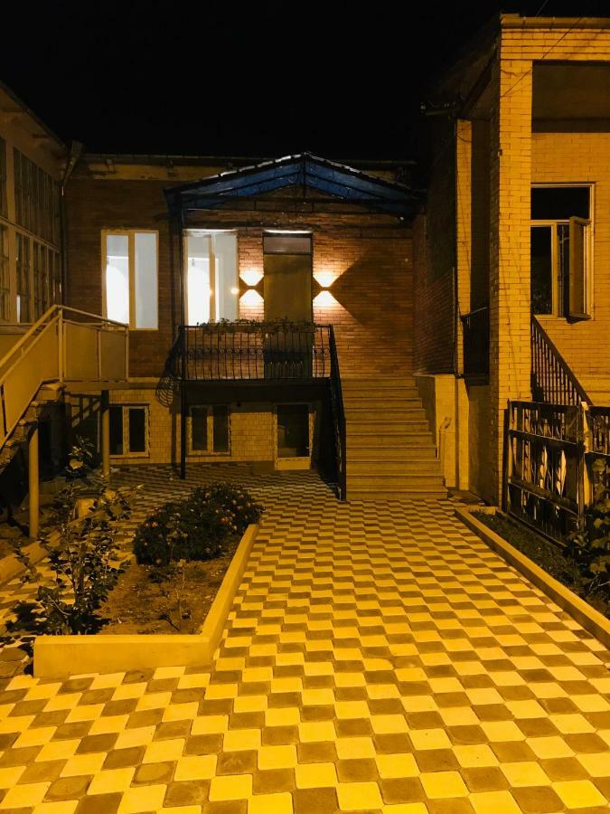 Apartment Riverside Κουτάισι Εξωτερικό φωτογραφία